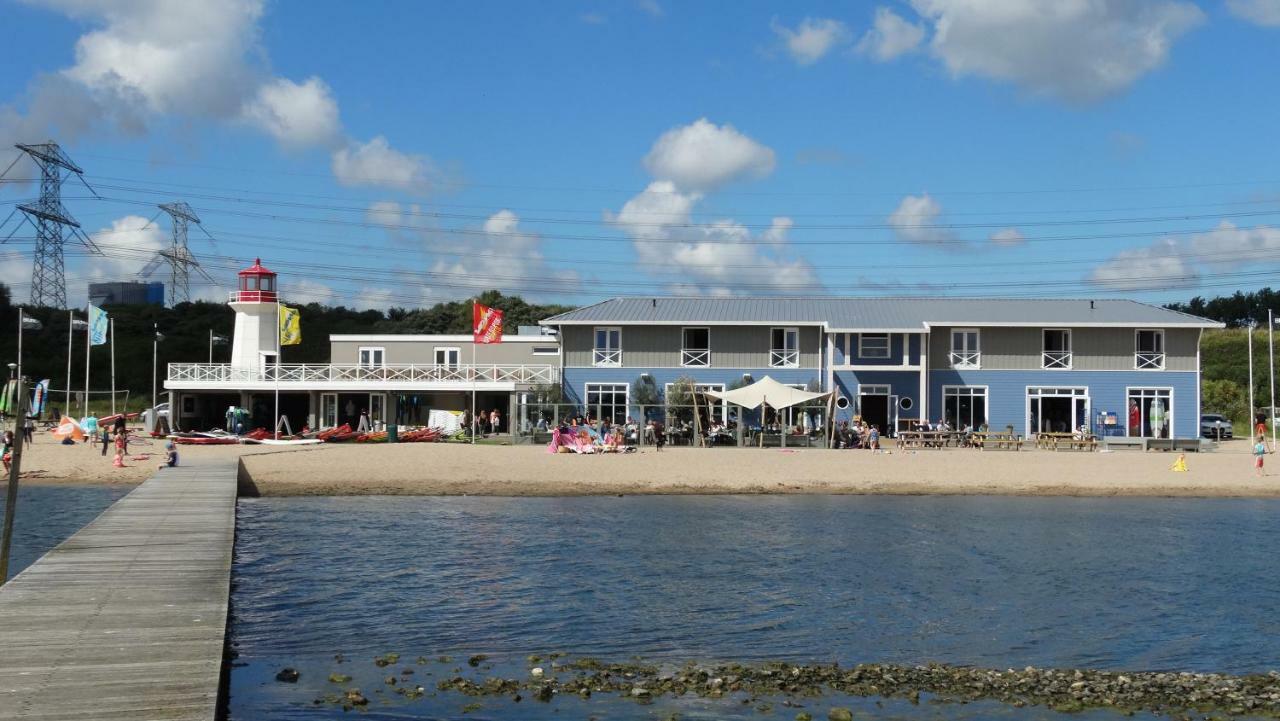Beach Hotel אוסטבורנה מראה חיצוני תמונה